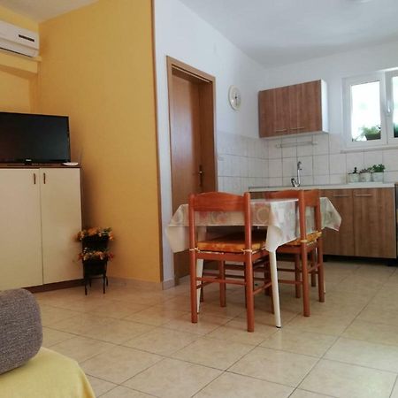 Apartment Center Tonka Makarska Exterior photo