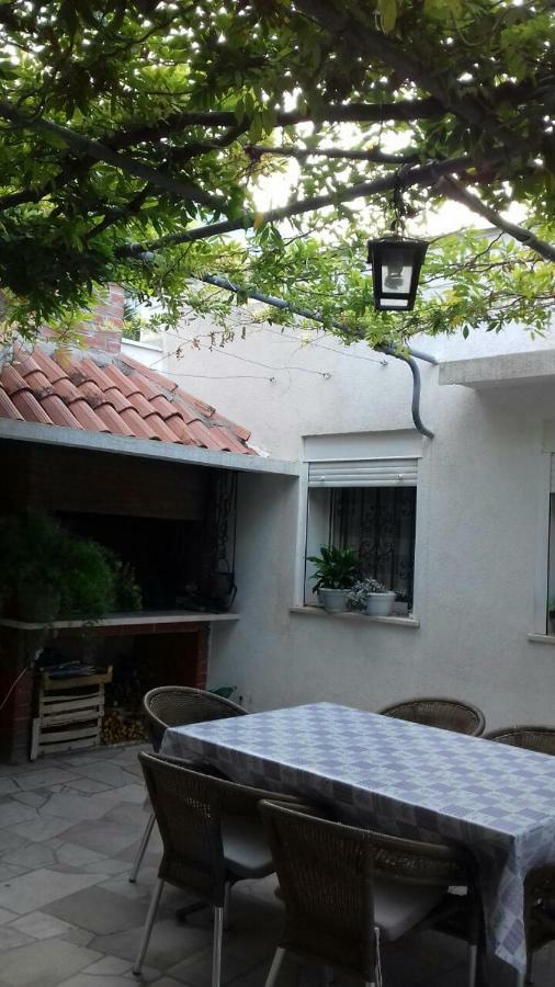 Apartment Center Tonka Makarska Exterior photo